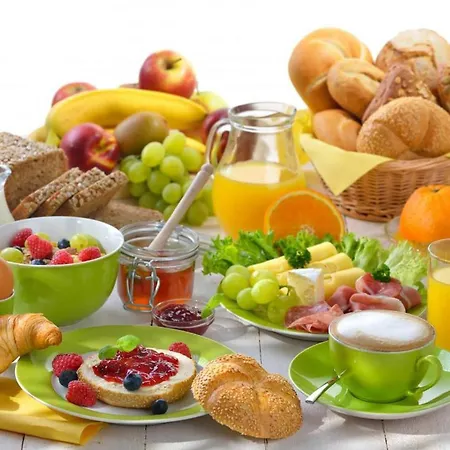 霍纳什勒斯伯爵旅游公寓酒店 公寓